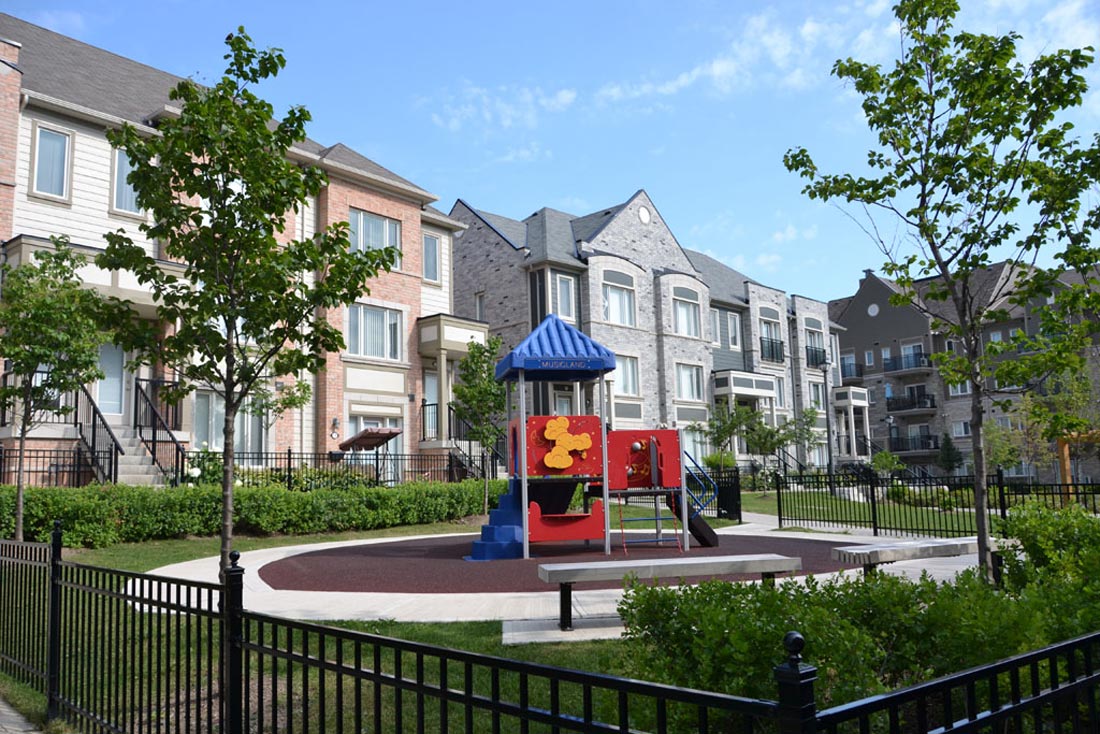 FirstHome-Pickering-Townhomes-kids-playground